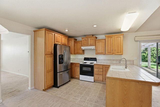 4319 Thunder Way, Sacramento, CA 95826