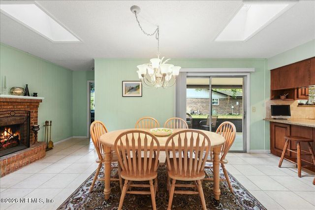 11534 N RIDE Circle E, Jacksonville, FL 32223