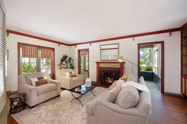 2045 Forrest St, Sacramento, CA 95815