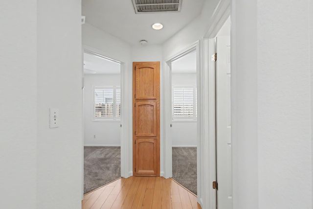 10115 Hampton Oak Dr, Elk Grove, CA 95624
