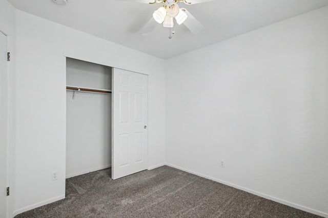10115 Hampton Oak Dr, Elk Grove, CA 95624