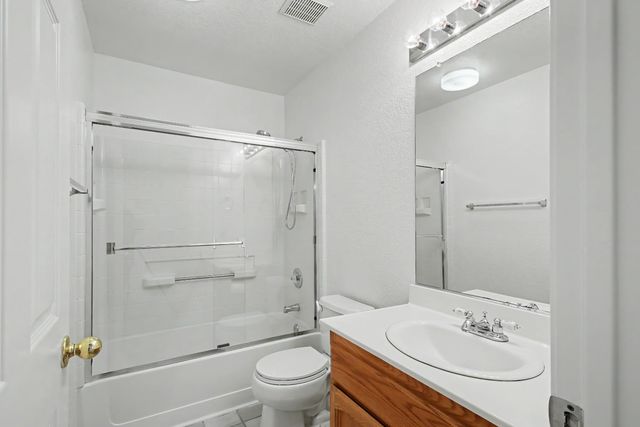 10115 Hampton Oak Dr, Elk Grove, CA 95624