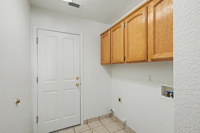 10115 Hampton Oak Dr, Elk Grove, CA 95624