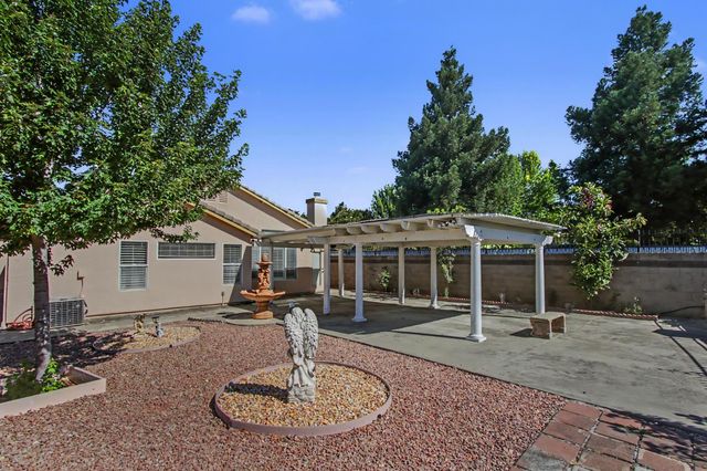 10115 Hampton Oak Dr, Elk Grove, CA 95624