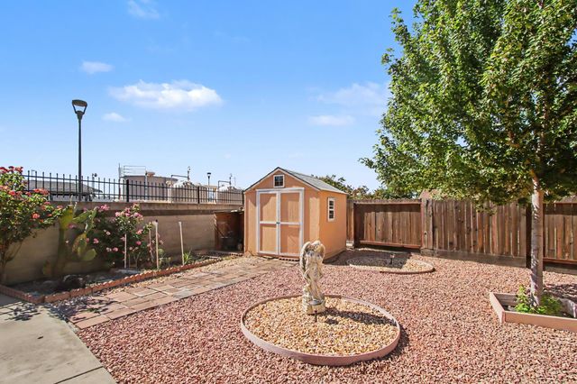 10115 Hampton Oak Dr, Elk Grove, CA 95624