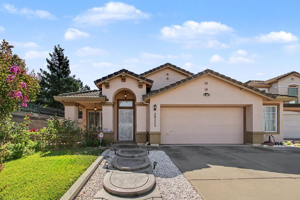 10115 Hampton Oak Dr, Elk Grove, CA 95624