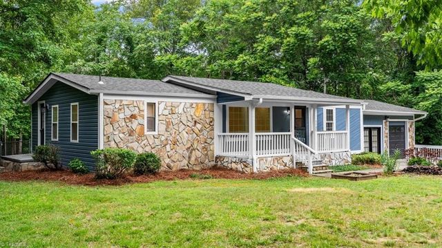 1185 Hancock Road, Sandy Ridge, NC 27046