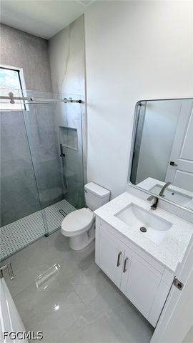 923 NE 17th TER, Cape Coral, FL 33909