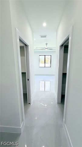 923 NE 17th TER, Cape Coral, FL 33909