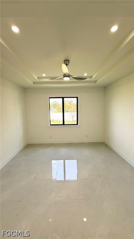 923 NE 17th TER, Cape Coral, FL 33909