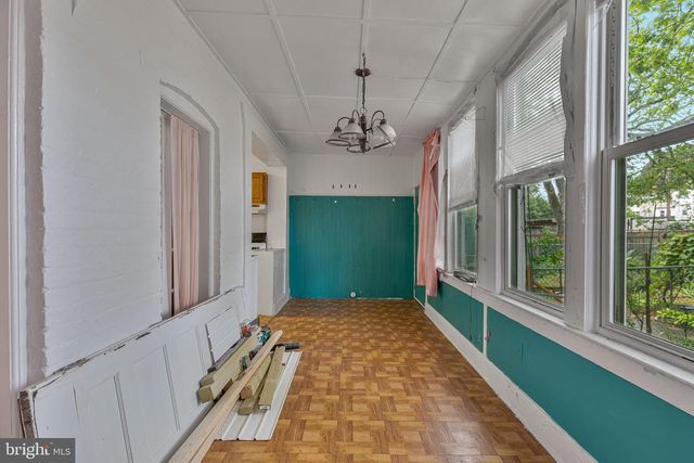 1303 KENNEDY ST NW, Washington, DC 20011