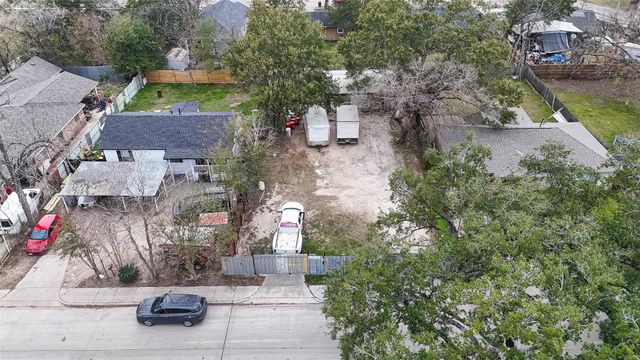 5931 Southmund Street, Houston, TX 77033