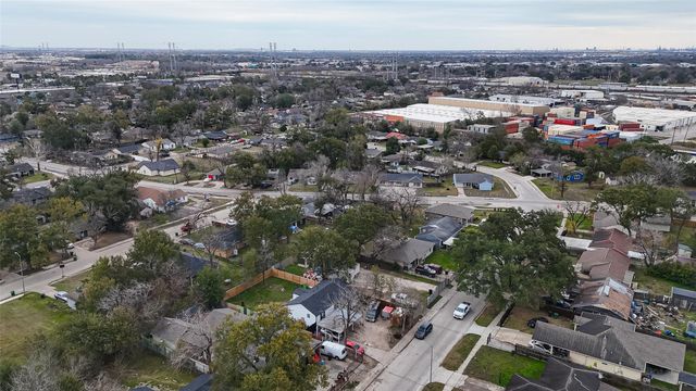 5931 Southmund Street, Houston, TX 77033