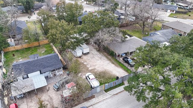 5931 Southmund Street, Houston, TX 77033