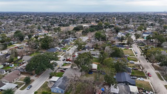 5931 Southmund Street, Houston, TX 77033