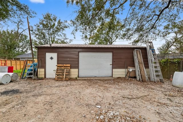 5931 Southmund Street, Houston, TX 77033