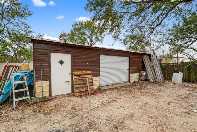 5931 Southmund Street, Houston, TX 77033