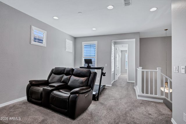 10834 E THUNDERBOLT Avenue, Mesa, AZ 85212