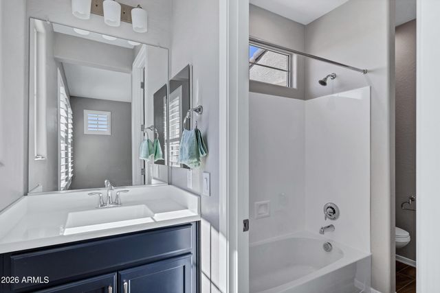 10834 E THUNDERBOLT Avenue, Mesa, AZ 85212