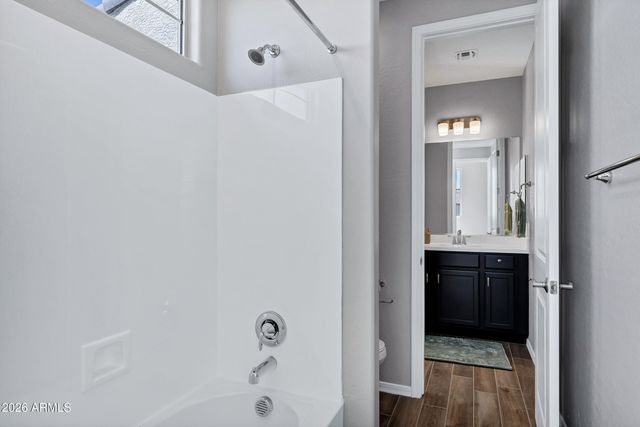 10834 E THUNDERBOLT Avenue, Mesa, AZ 85212