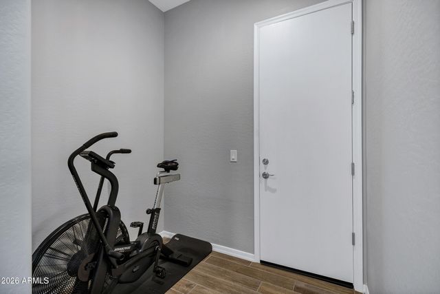 10834 E THUNDERBOLT Avenue, Mesa, AZ 85212