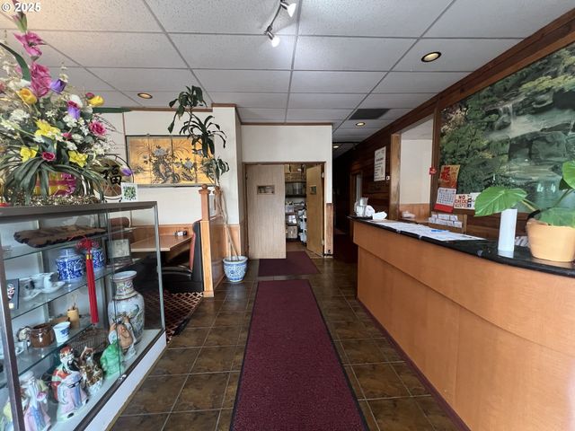 8147 Sw Nyberg Rd, Tualatin, OR 97062