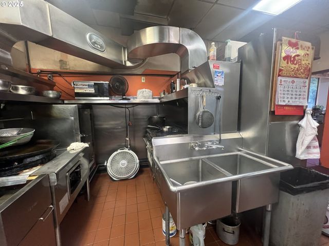 8147 Sw Nyberg Rd, Tualatin, OR 97062