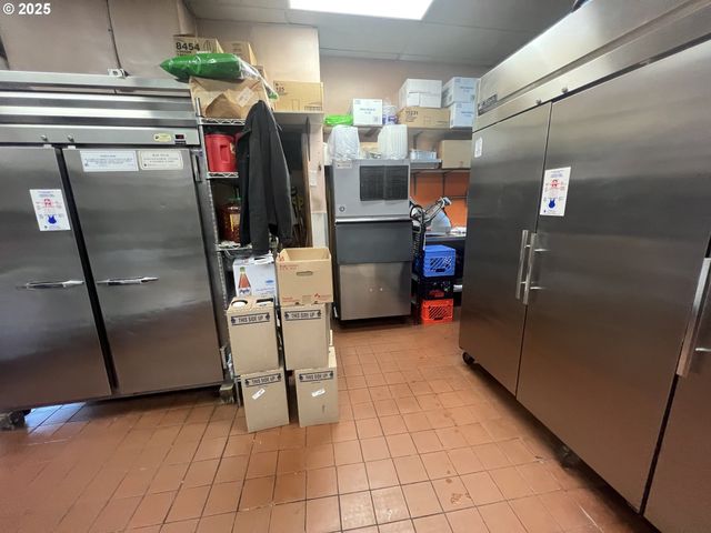 8147 Sw Nyberg Rd, Tualatin, OR 97062