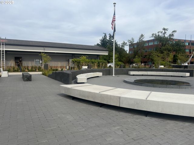 8147 Sw Nyberg Rd, Tualatin, OR 97062