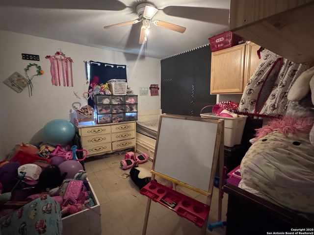 110 Azucena, San Antonio, TX 78237