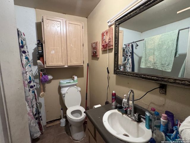 110 Azucena, San Antonio, TX 78237