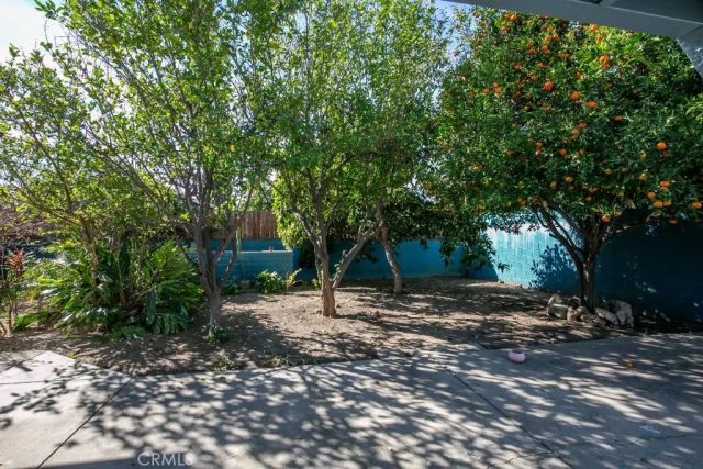 13100 Foothill, Sylmar, CA 91342