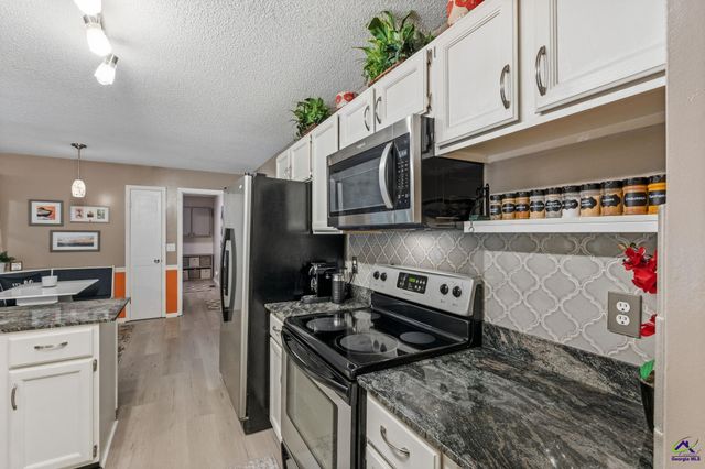101 N LECONTE, Warner Robins, GA 31088