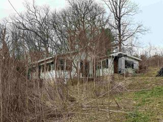195 Old State Road 54, Avoca, IN 47420