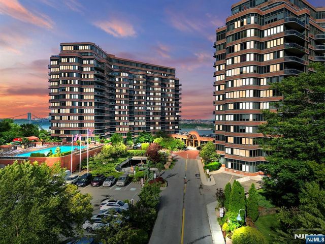 100 Carlyle Drive 7K-S, Cliffside Park, NJ 07010