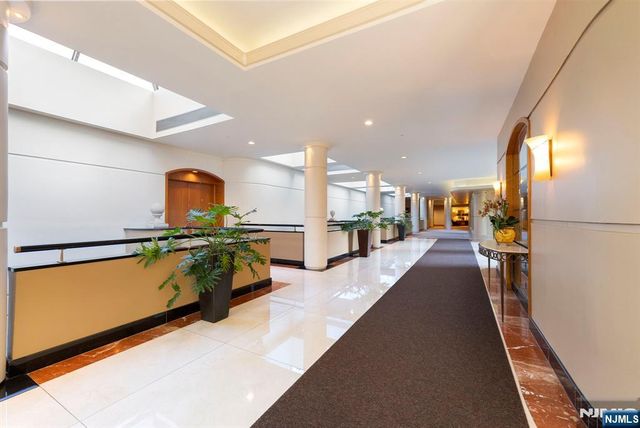 100 Carlyle Drive 7K-S, Cliffside Park, NJ 07010