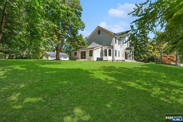 175 Crescent Avenue, Allendale, NJ 07401