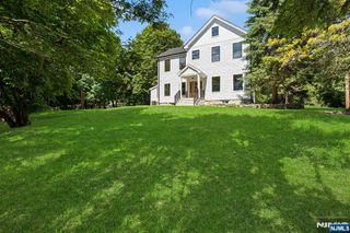 175 Crescent Avenue, Allendale, NJ 07401