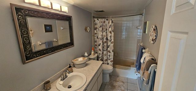 1100 E BAY DRIVE 105, Largo, FL 33770