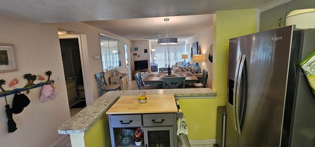 1100 E BAY DRIVE 105, Largo, FL 33770