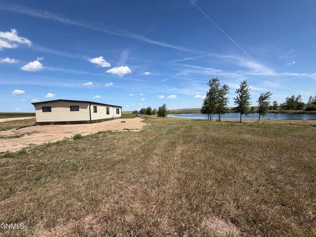 122 Round Lake Road, Pettibone, ND 58475 property photo