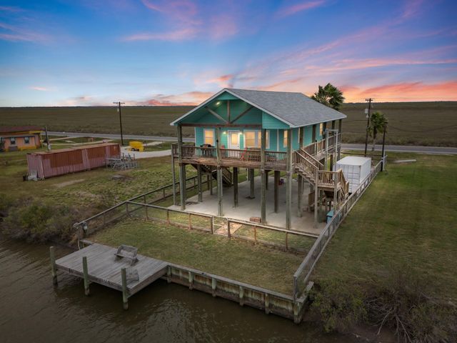 25112 Fm 457, Sargent, TX 77414