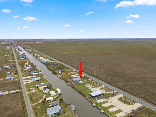 25112 Fm 457, Sargent, TX 77414