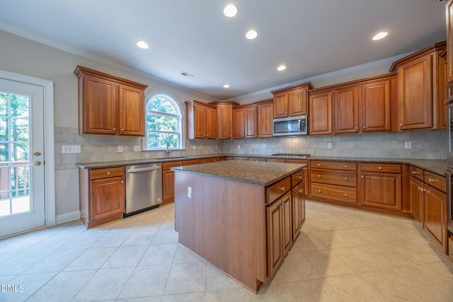 621 Halcyon Meadow Drive, Cary, NC 27519