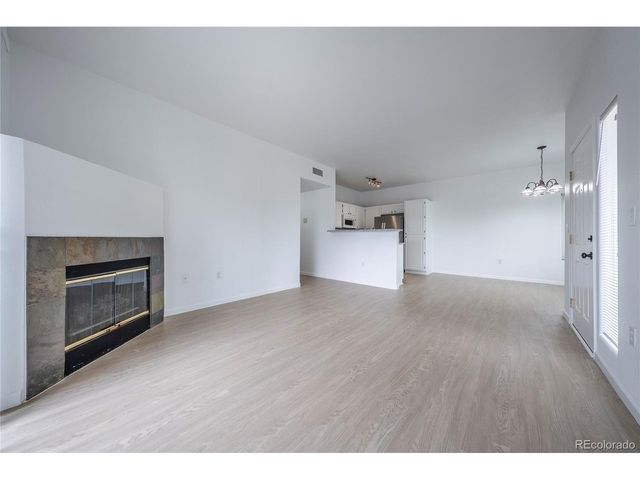 3701 Cactus Creek Ct 102, Highlands Ranch, CO 80126