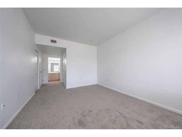 3701 Cactus Creek Ct 102, Highlands Ranch, CO 80126