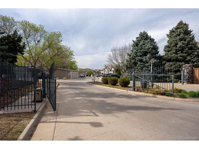 3701 Cactus Creek Ct 102, Highlands Ranch, CO 80126