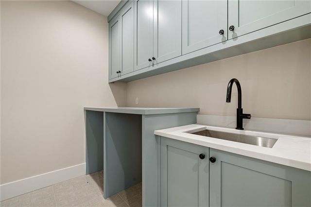 1051 Colony Drive, Alpharetta, GA 30009