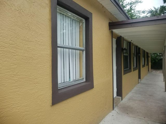 418 NW 13th Avenue, Fort Lauderdale, FL 33311