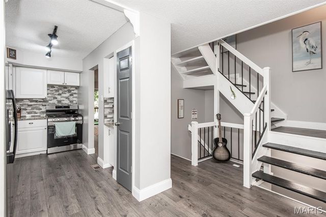 2034 Falling Brook Drive, Maryland Heights, MO 63043